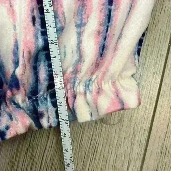 Shosho Tie Dye Off The Shoulder Crop Top Size Large NWT - Picture 7 of 8